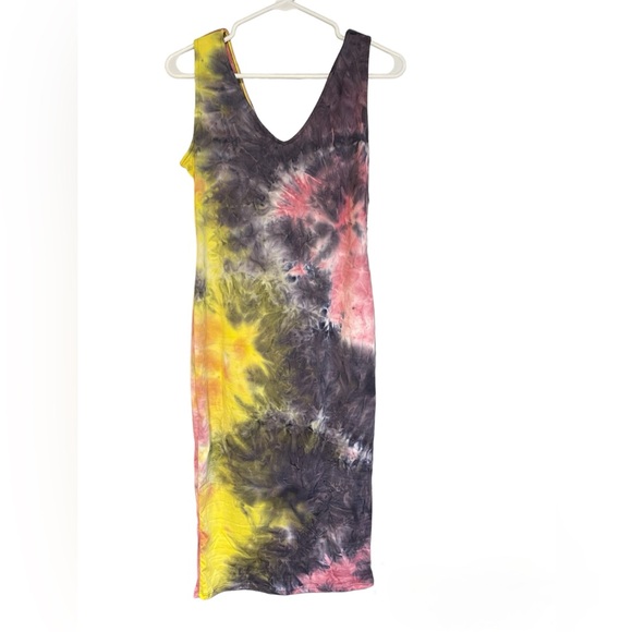 Color Of The Sky Midi Dress - Picture 4 of 4